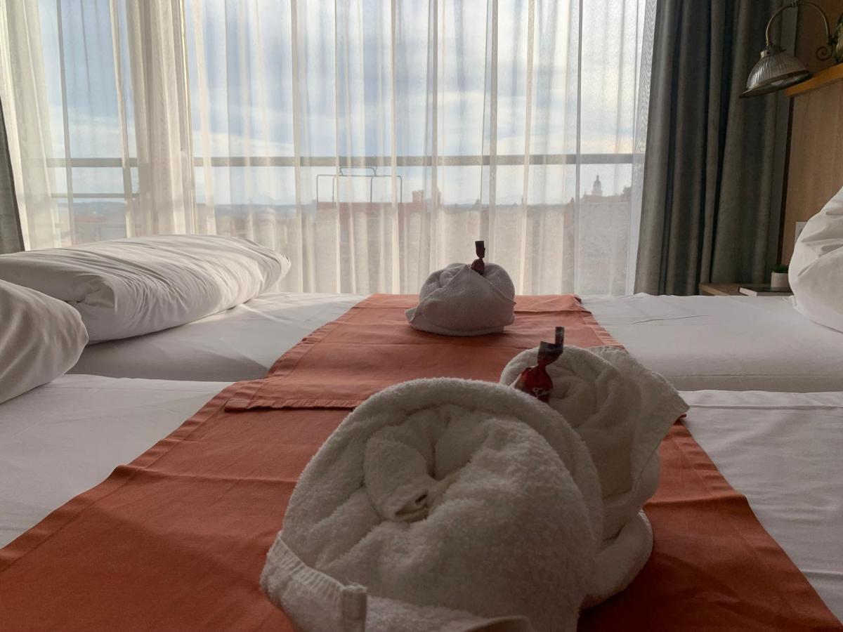 Varfal Wellness Panzio Печ Экстерьер фото